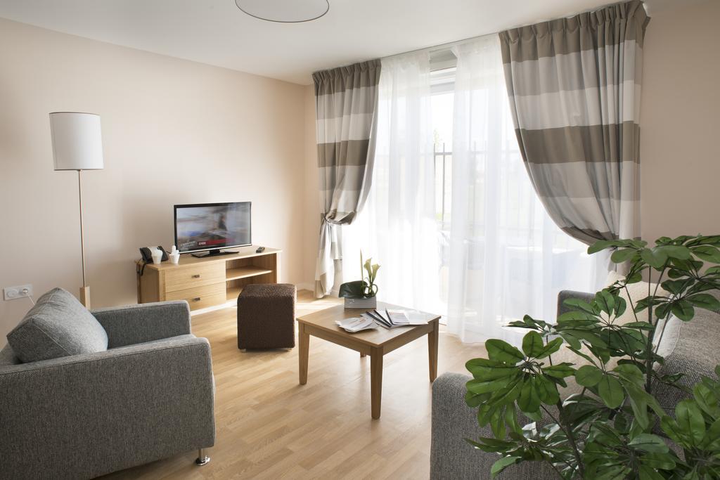 Aparthotel Domitys La Clef Des Champs Poitiers Pokój zdjęcie